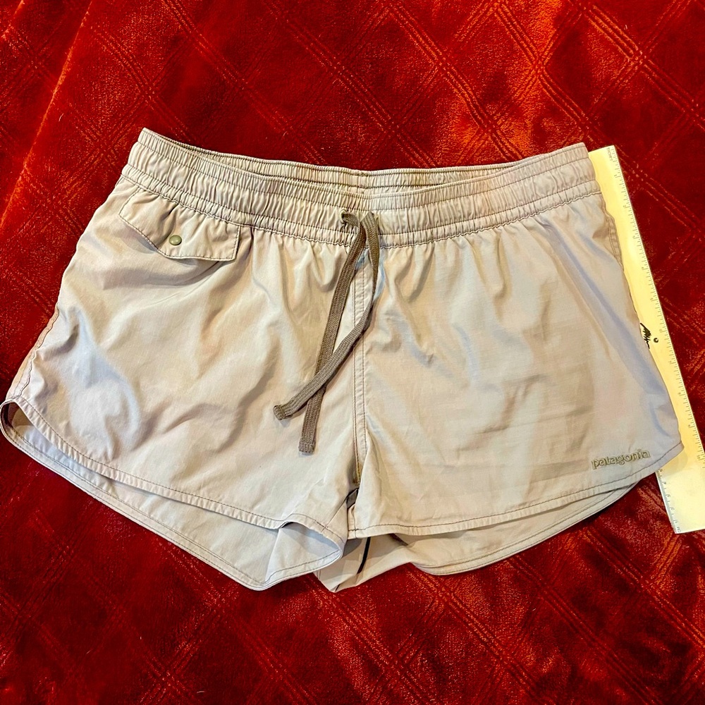 Patagonia gray shorts size 8